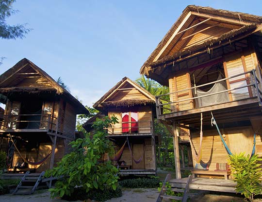 castaway-resort-sea-view-breezy-bungalows-koh-lipe