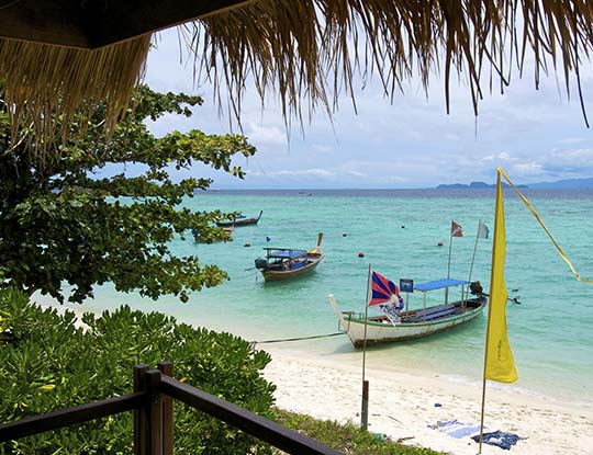 koh-lipe-resort-castaway-big-breezy-bungalows-balcony-view