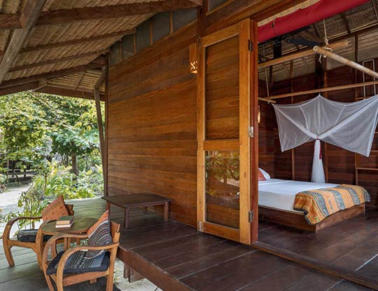 koh-lipe-resort-castaway-comfy-bungalow-garden-view