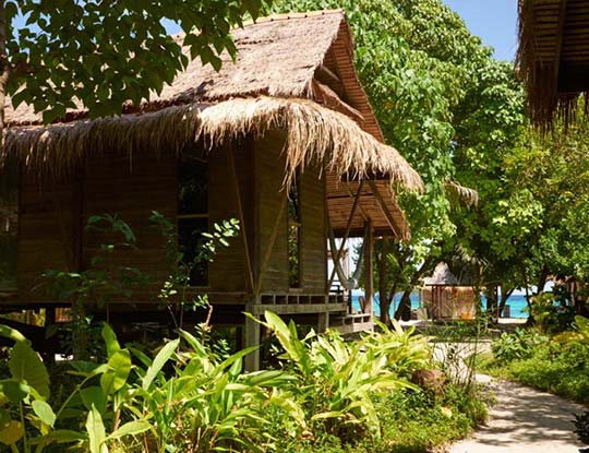 koh-lipe-resort-castaway-garden-comfy-bungalow-view