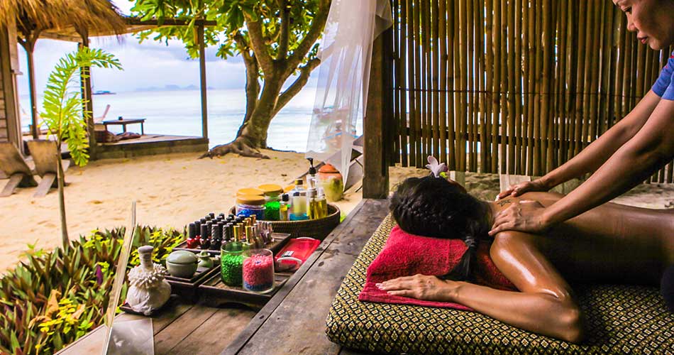 Koh lipe spa massage: massage at castaway resort on koh lipe on sunrise beach